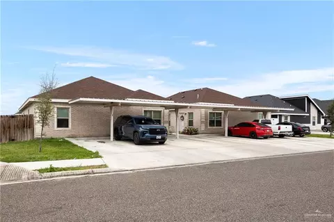 810 S Missouri St, Alton, TX 78573