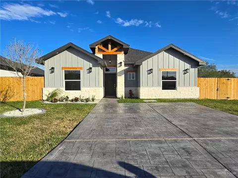 400 Buena Vista St, Penitas, TX 78576