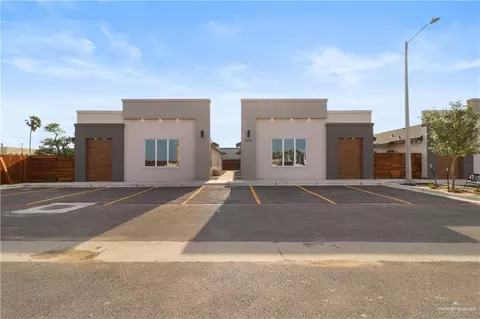 601 Coves Ln #4, Weslaco, TX 78596