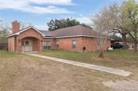402 N Alamo Rd, Edinburg, TX 78542
