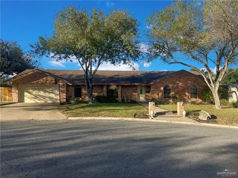 1706 Shasta Ave, Mcallen, TX 78504