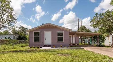 320 7th St, La Feria, TX 78559