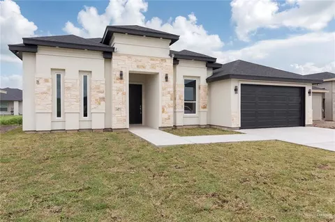 481 Santiago St, La Feria, TX 78559