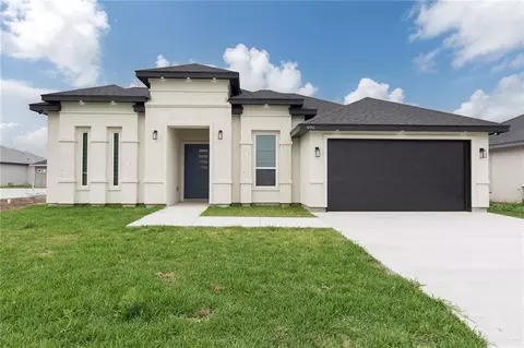 490 Marcelo St, La Feria, TX 78559