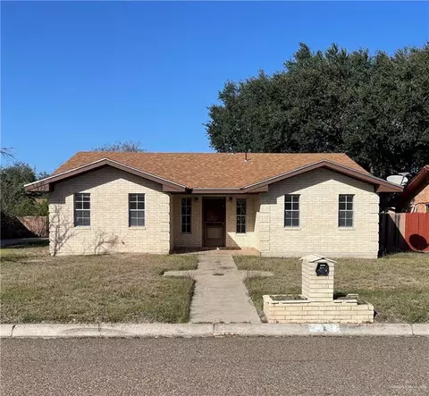 2109 Point West Dr, Edinburg, TX 78539