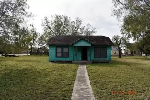 376 E Harris Ave, Raymondville, TX 78580