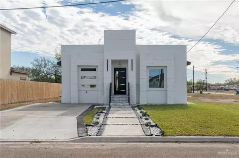 2919 Jan Ln, Palmview, TX 78572