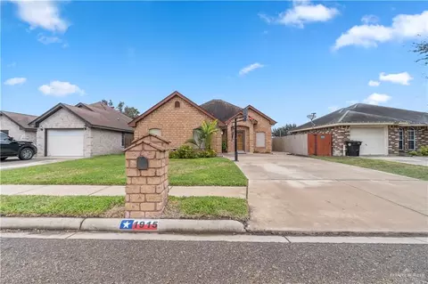 1915 Largo St, Weslaco, TX 78596