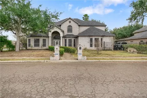 2410 Highland Dr, Weslaco, TX 78599