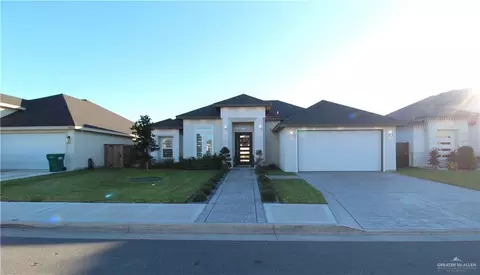 605 Garrison Dr, Pharr, TX 78577