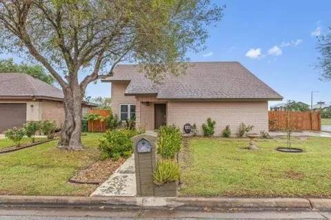 1781 Chipinque St, Brownsville, TX 78526