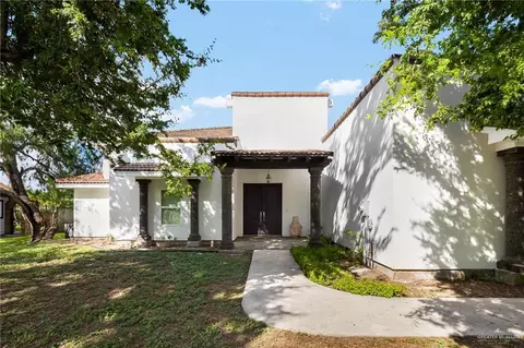 1941 Lion Lake Dr S, Weslaco, TX 78596