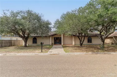 2306 Briarwood Dr, Mission, TX 78574
