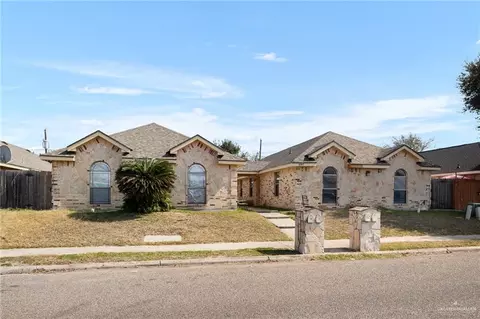 1007 S Palm Dr, Pharr, TX 78577