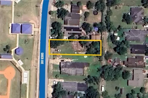 818 S Garza St, Mercedes, TX 78570