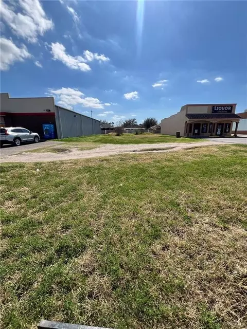 914 W Monte Cristo Rd, Edinburg, TX 78541