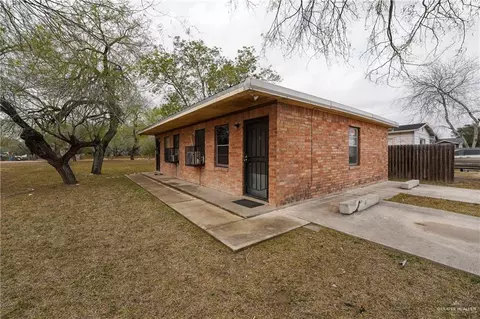 215 S 6th St, Donna, TX 78537