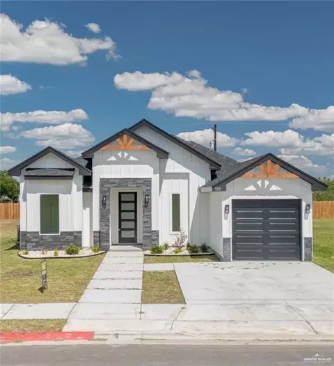 3221 Alexa St, Edinburg, TX 78542