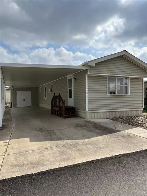 2729 La Quinta Dr, Weslaco, TX 78596