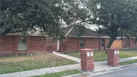2108 Bahamas Dr, Edinburg, TX 78541