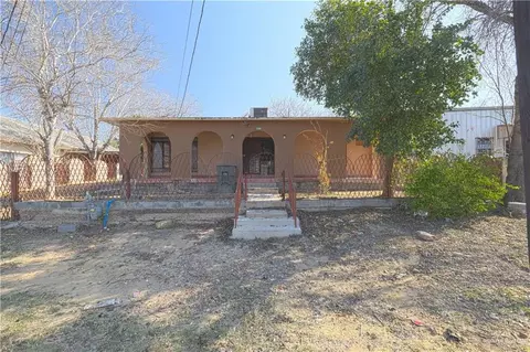 1106 N Estrella St, Roma, TX 78584