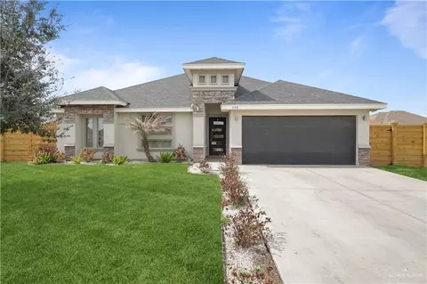 208 N 16th St, Hidalgo, TX 78557