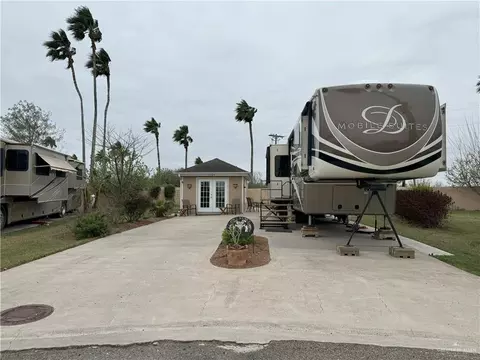 2228 Seagull Ln, Mission, TX 78572