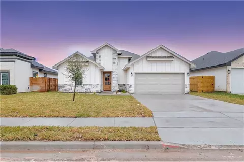 916 Rockford Dr, Alton, TX 78573