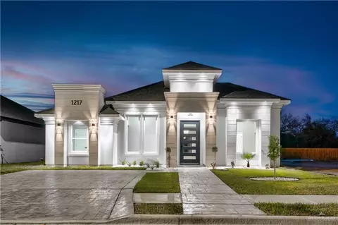 1217 E Boxwood St, San Juan, TX 78589