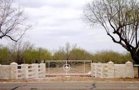 15206 N Us Highway 281 St, Edinburg, TX 78541