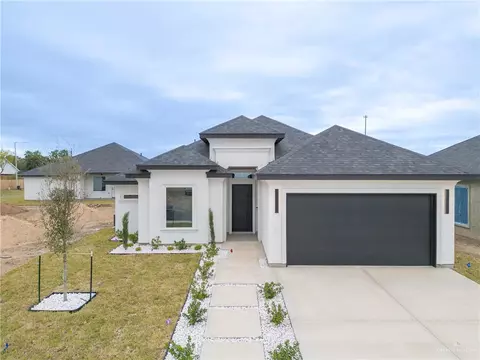 8039 N 50th St, Mcallen, TX 78504