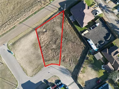 3305 Lauren Dr, Mission, TX 78572