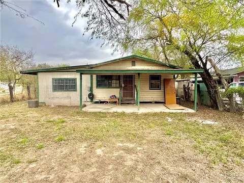 1317 E 2nd St, Mission, TX 78572