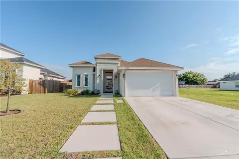 526 Country Club Dr, Alamo, TX 78516