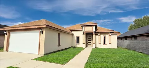 3603 Champagne Dr, Pharr, TX 78577