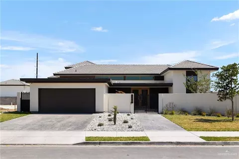 1708 S Middleton St, Edinburg, TX 78539