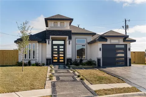 816 Spring Dr, Mission, TX 78573