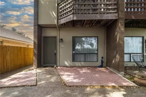 1405 N 15th St #B17, Mcallen, TX 78501
