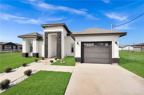 7115 Playa Del Rey Dr, Edinburg, TX 78542