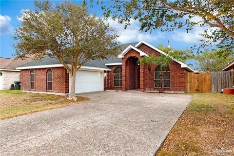 1923 E 21st St, Mission, TX 78572