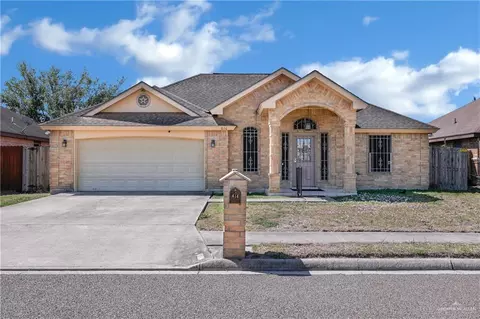 616 E Arapaho Ave, Pharr, TX 78577