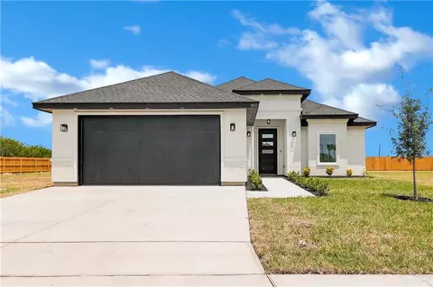 802 Magnolia St, Mission, TX 78573