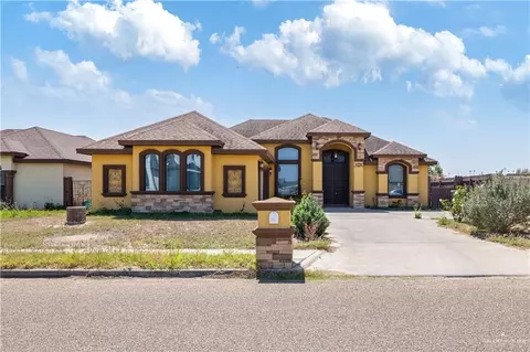 224 Santa Lucia Ln, Rio Grande City, TX 78582