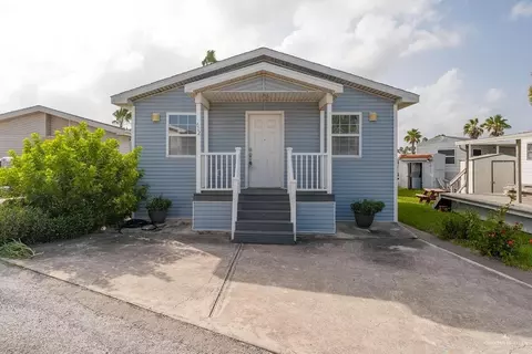 612 Sand Dollar Dr, Port Isabel, TX 78578