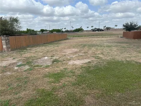 923 Villa Del Prado, Donna, TX 78537