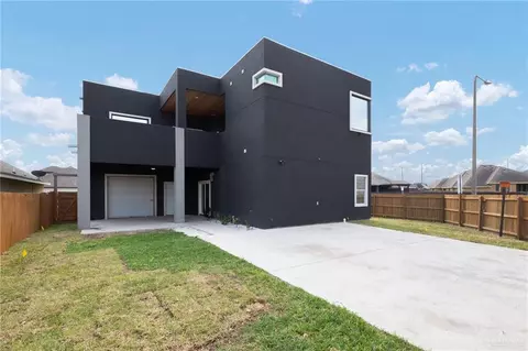 Exterior - 801 E Azucar Ave, Pharr, TX 78577 photo 2 of 3