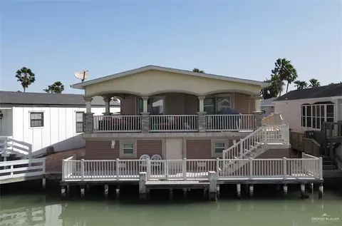 502 W Clam Cir, Port Isabel, TX 78578