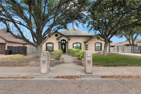 1512 E 22nd St, Mission, TX 78572