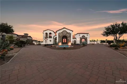 2304 Antigua Dr, Mission, TX 78572
