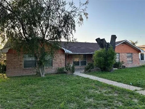 425 Tanglewood Dr, Mission, TX 78574
